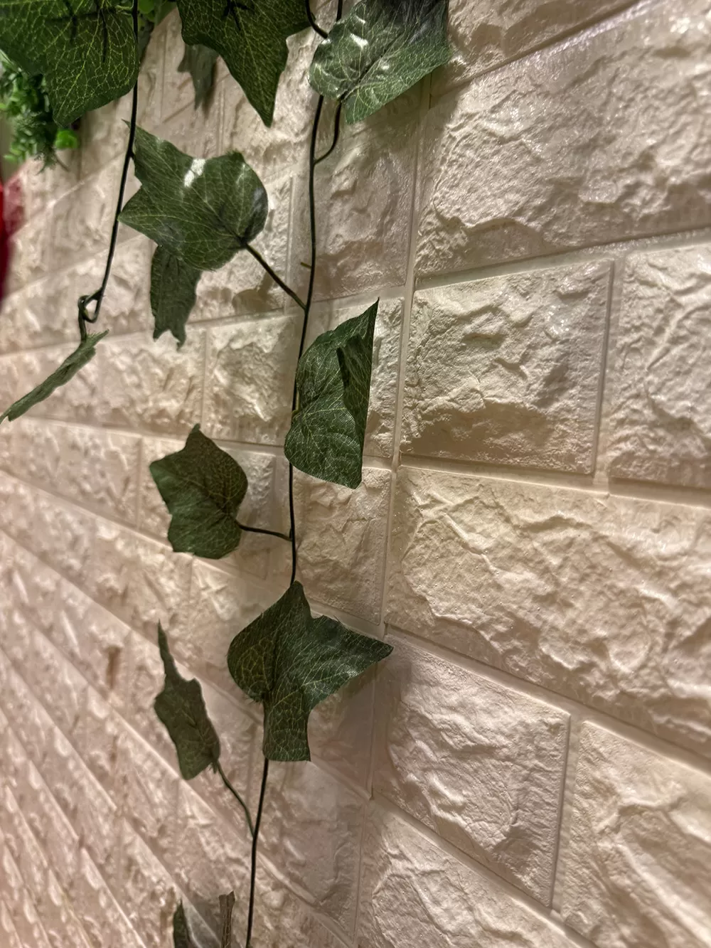 Αναγλυφη Αφρώδες Χοντρή 1cm Ταπετσαρια ,Αδιάβροχη 77cm x 70cm,ΛΕΥΚΟ