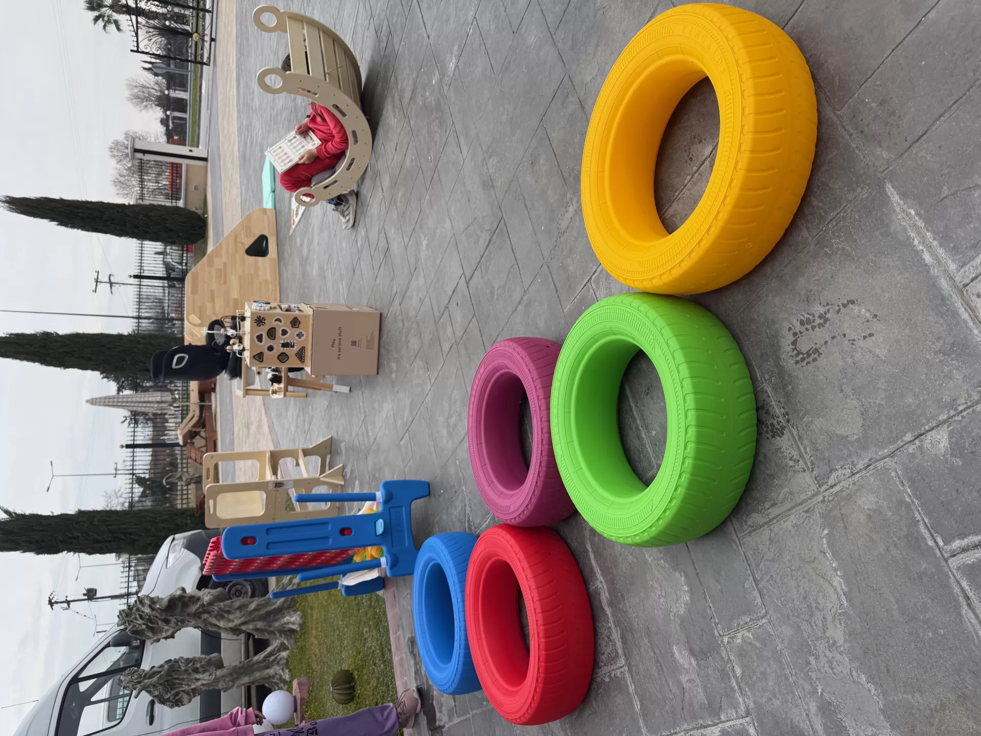 5 Πλαστικές Ρόδες Δημιουργικής Απασχόλησης - Κινητικότητας, Λαστιχα 55cm