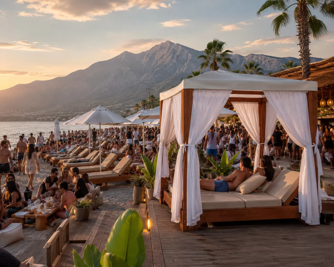 Ξύλινο Gazebo Daybed Κρεβάτι Κήπου με Υφασμάτινη Οροφή και 2 Ξαπλώστρες με Στρώματα και Κουρτίνες με Σκίαστρο